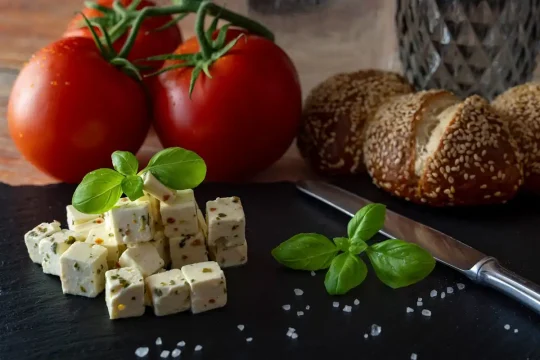 prodaja mleka i sira